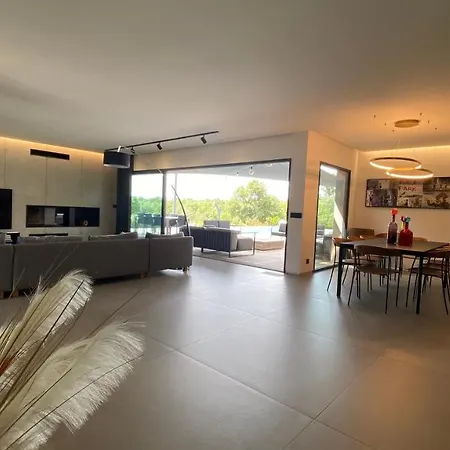 A Licciola Villa *
